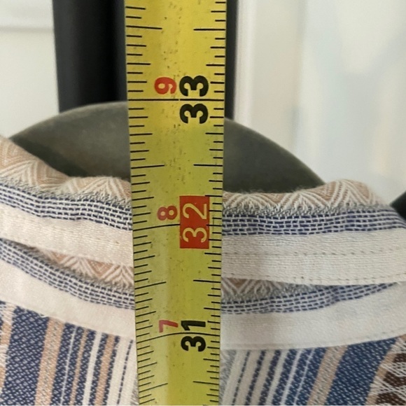 Northface Patterned Button Down - Picture 5 of 6